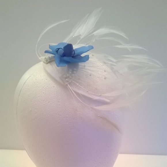 Blue Silk Orchid and White Feathers Fascinator main image 7